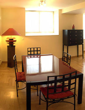 Furnished 2BR Flat in Pas de l